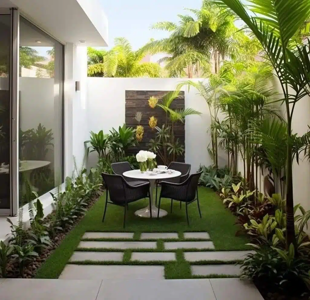 taman belakang rumah
